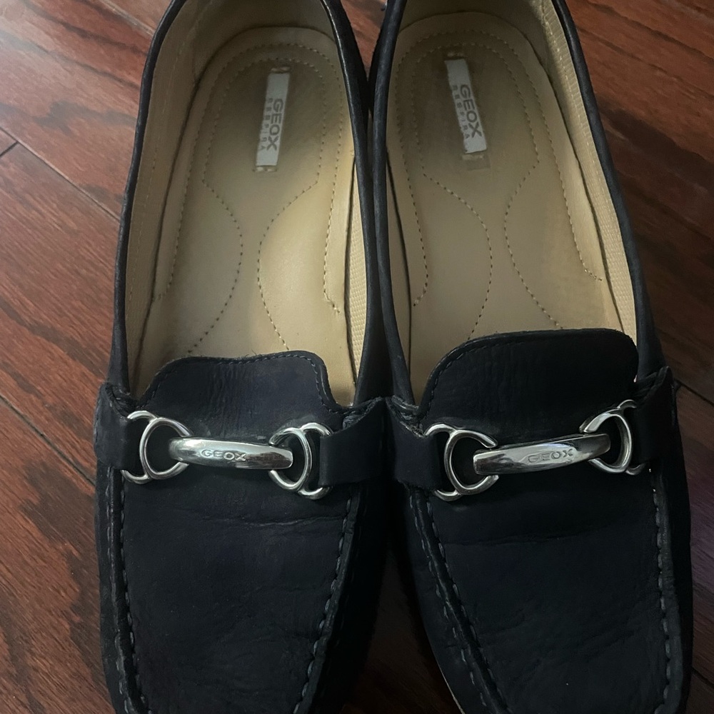 Geox Women’s Navy Blue Slip-On Loafers